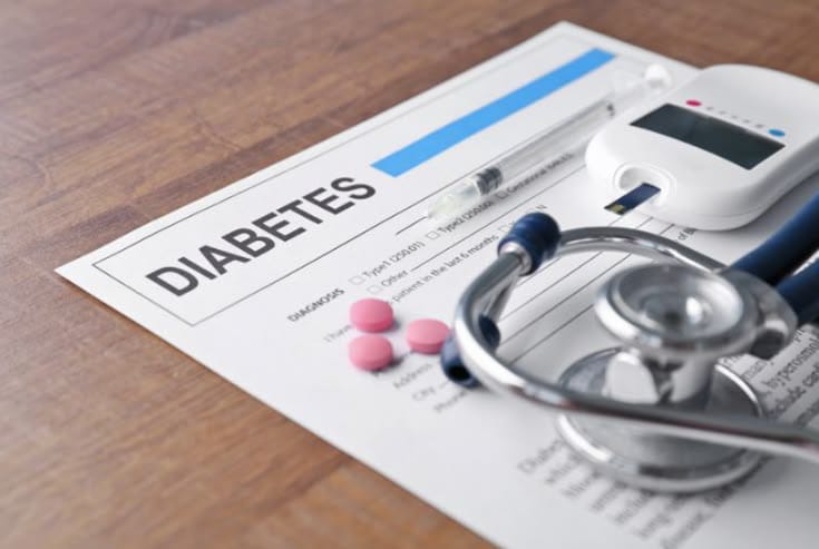 Pasien berkonsultasi mengenai pemeriksaan gula darah dan diabetes